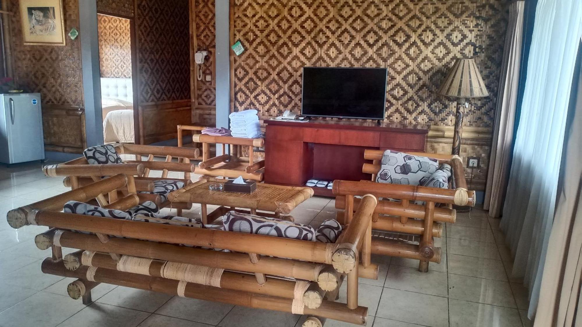Resort Prima Cisarua Tagalbato エクステリア 写真