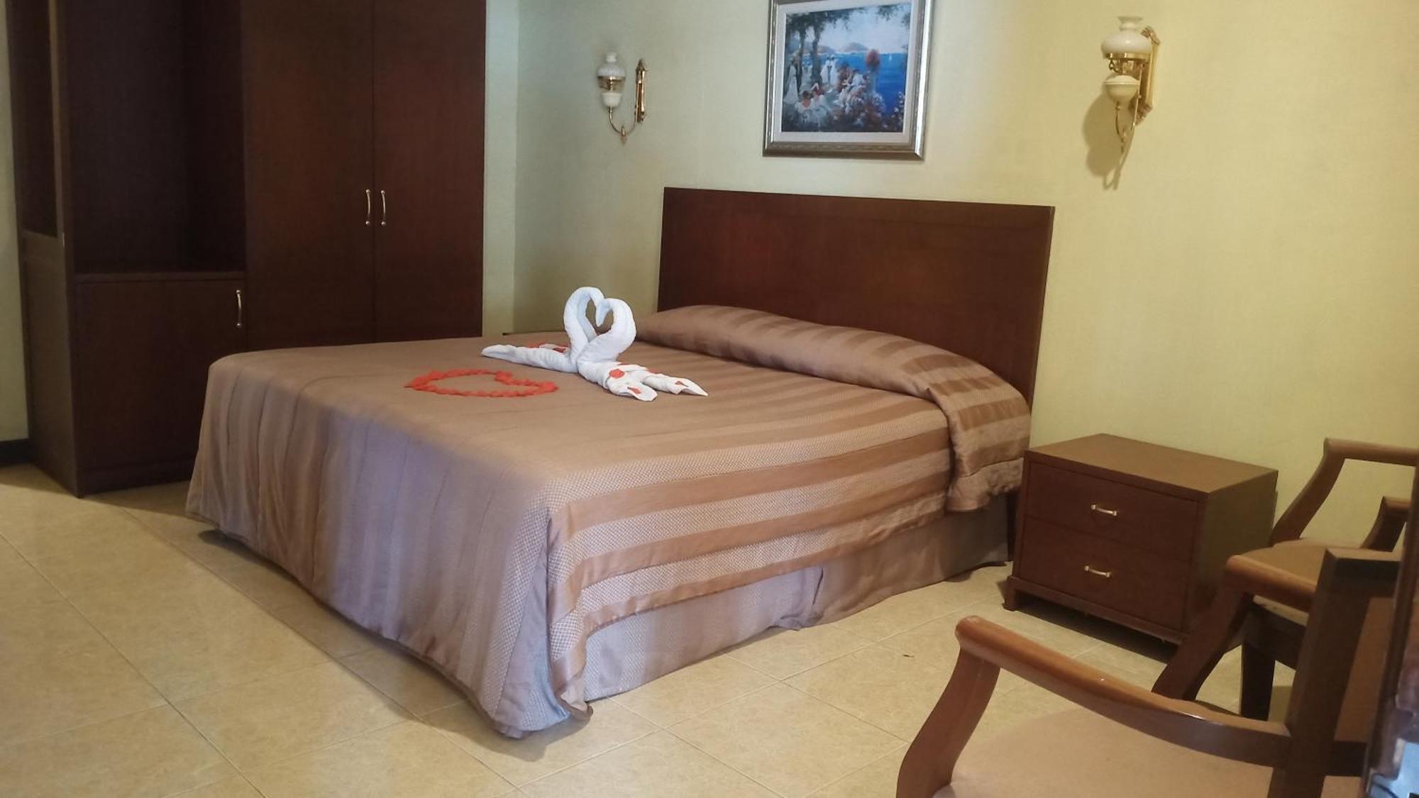 Resort Prima Cisarua Tagalbato エクステリア 写真
